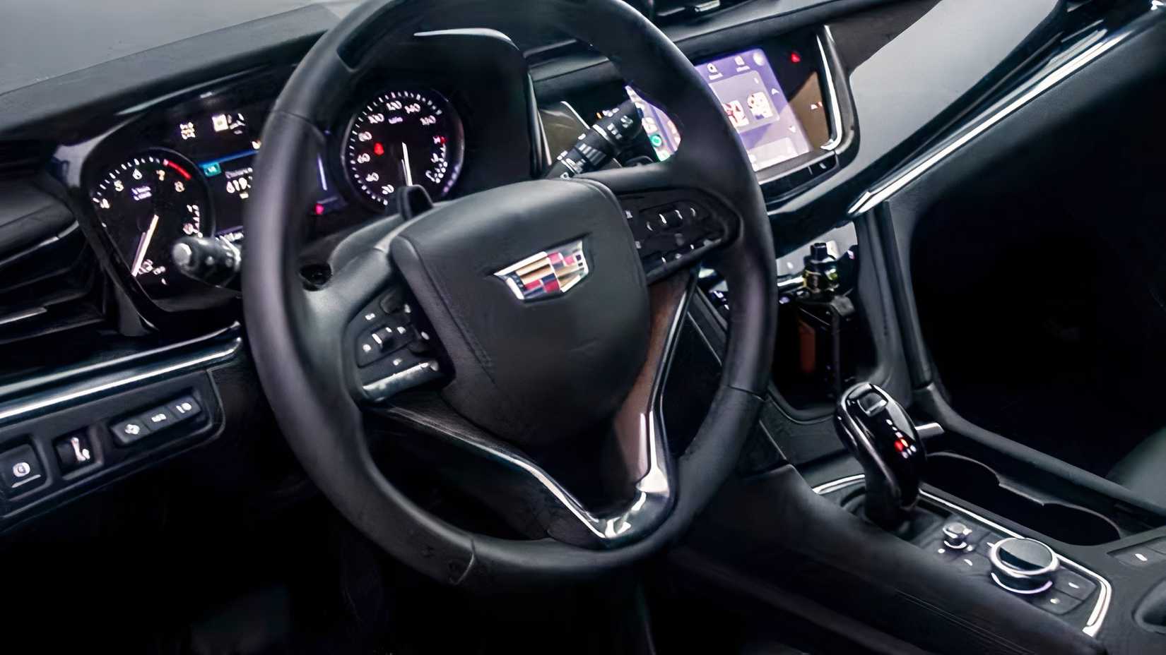 2022 Cadillac XT6 interior showing cockpit