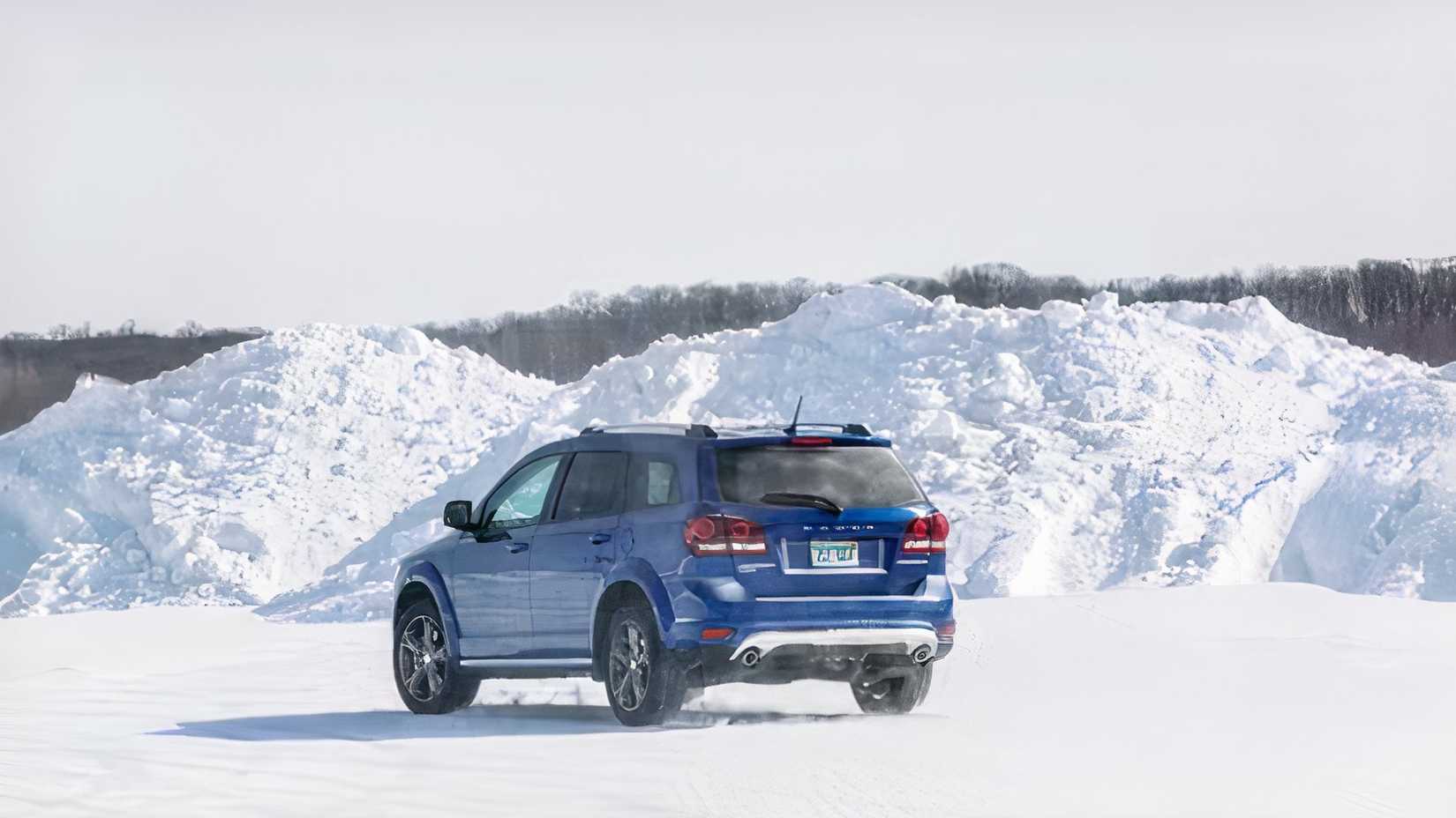 2020 Dodge Journey rear 3/4