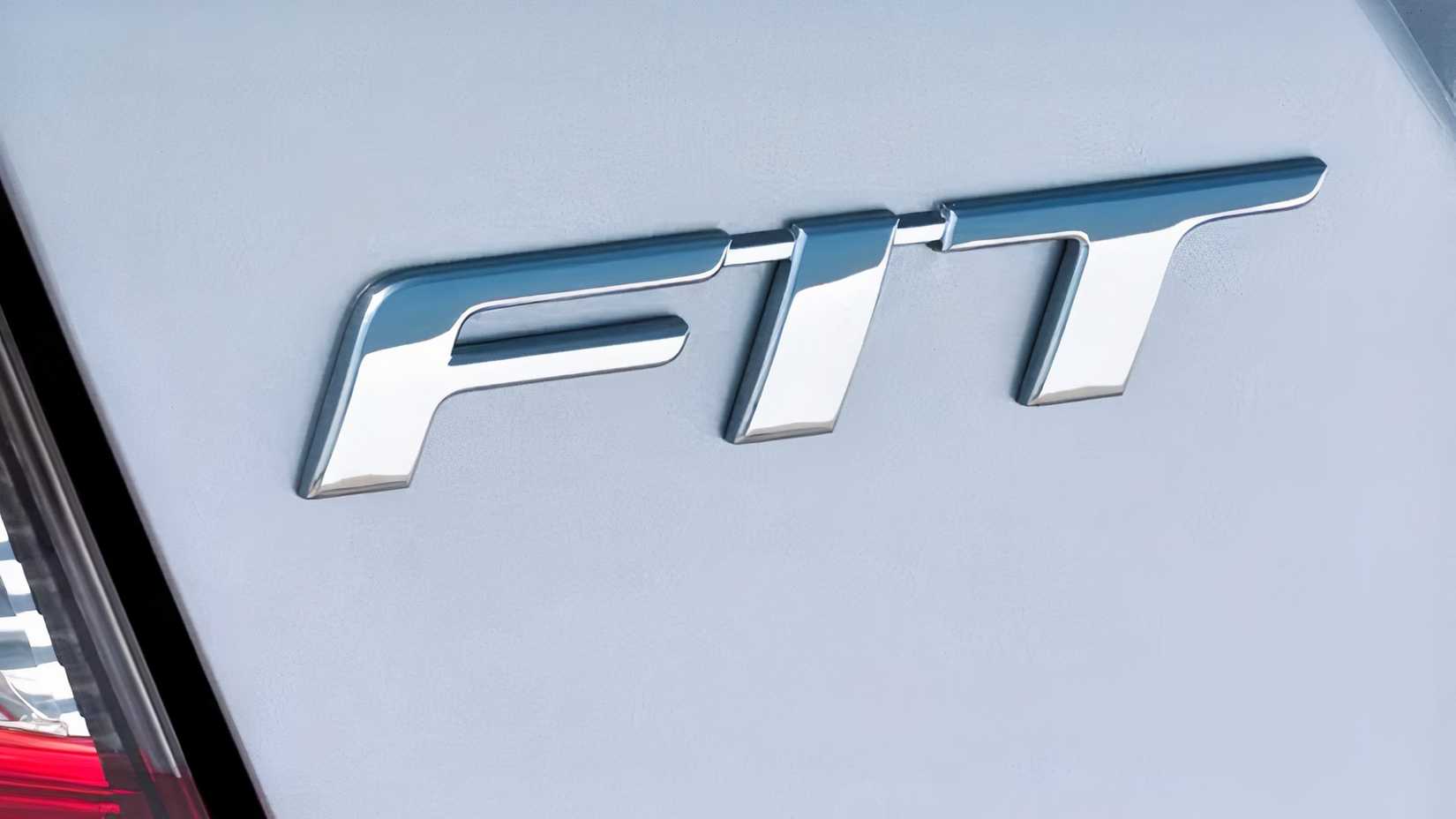 2020 Honda Fit badge