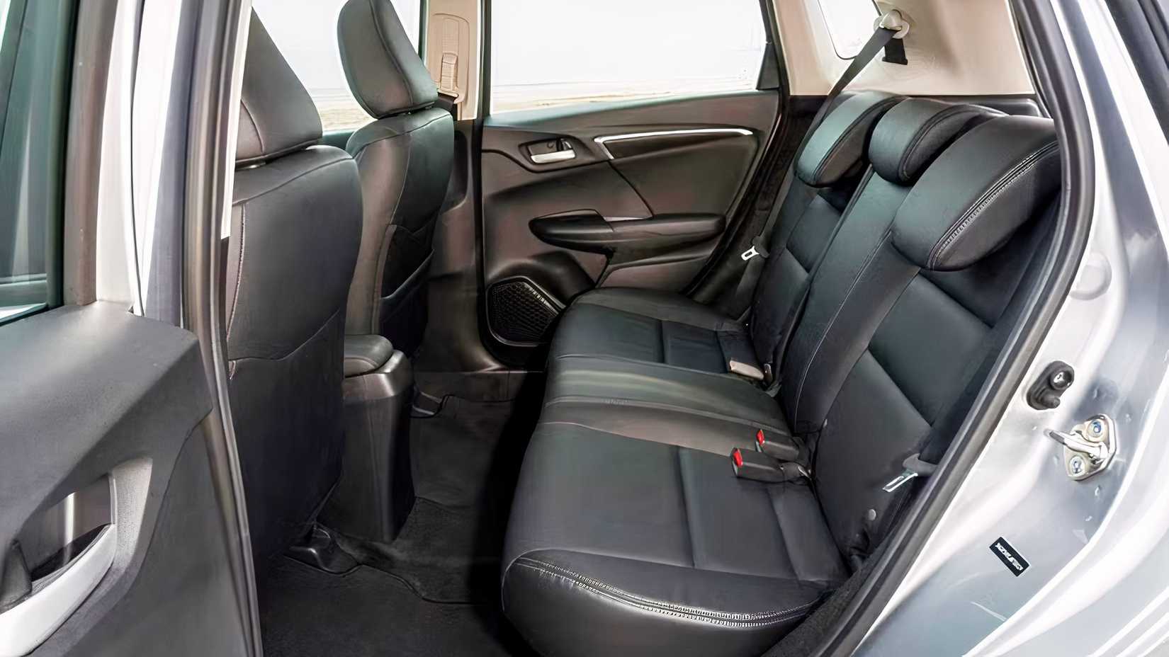 2020 Honda Fit rear seats