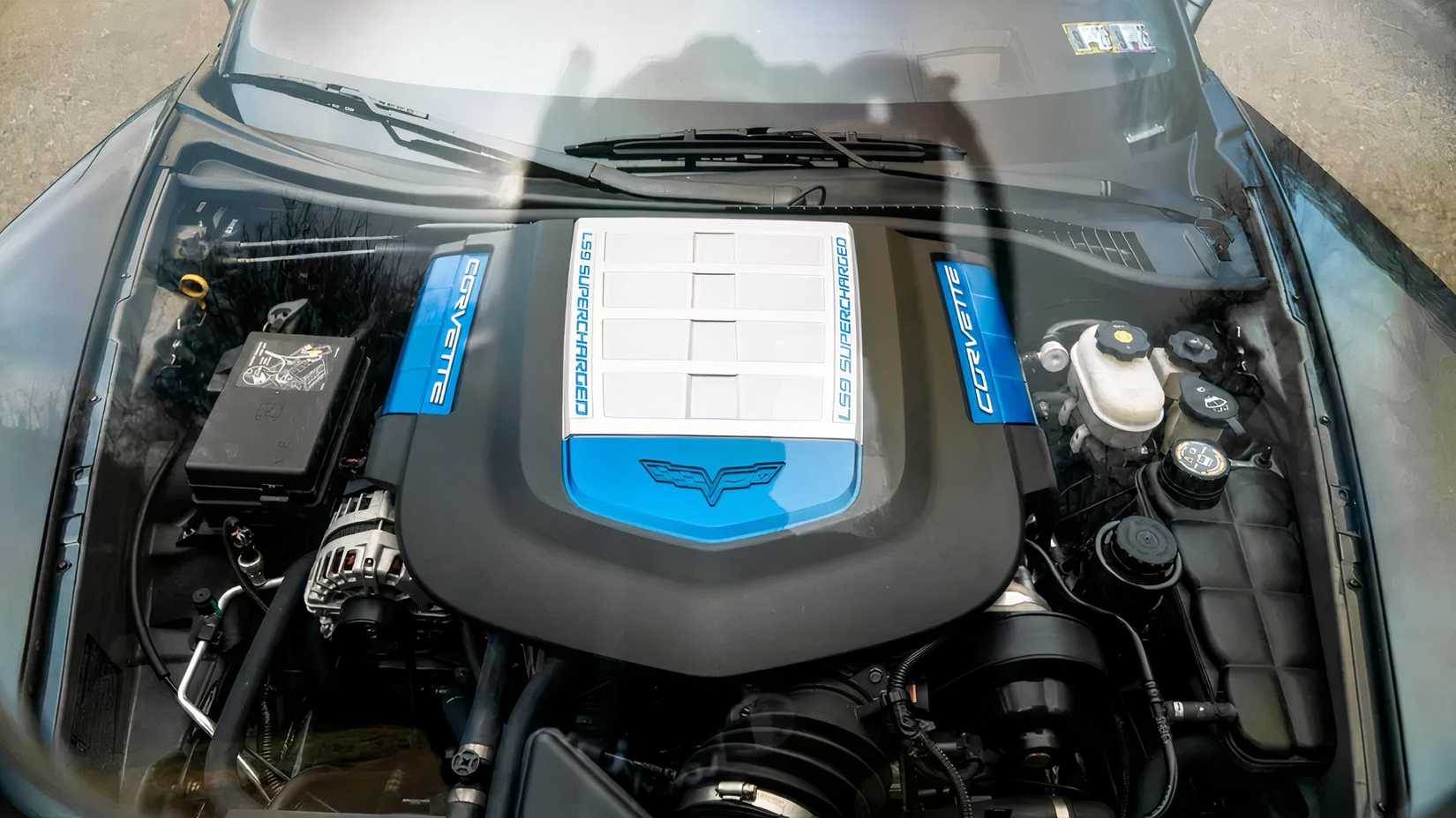 2009 Chevrolet Corvette ZR1 engine bay