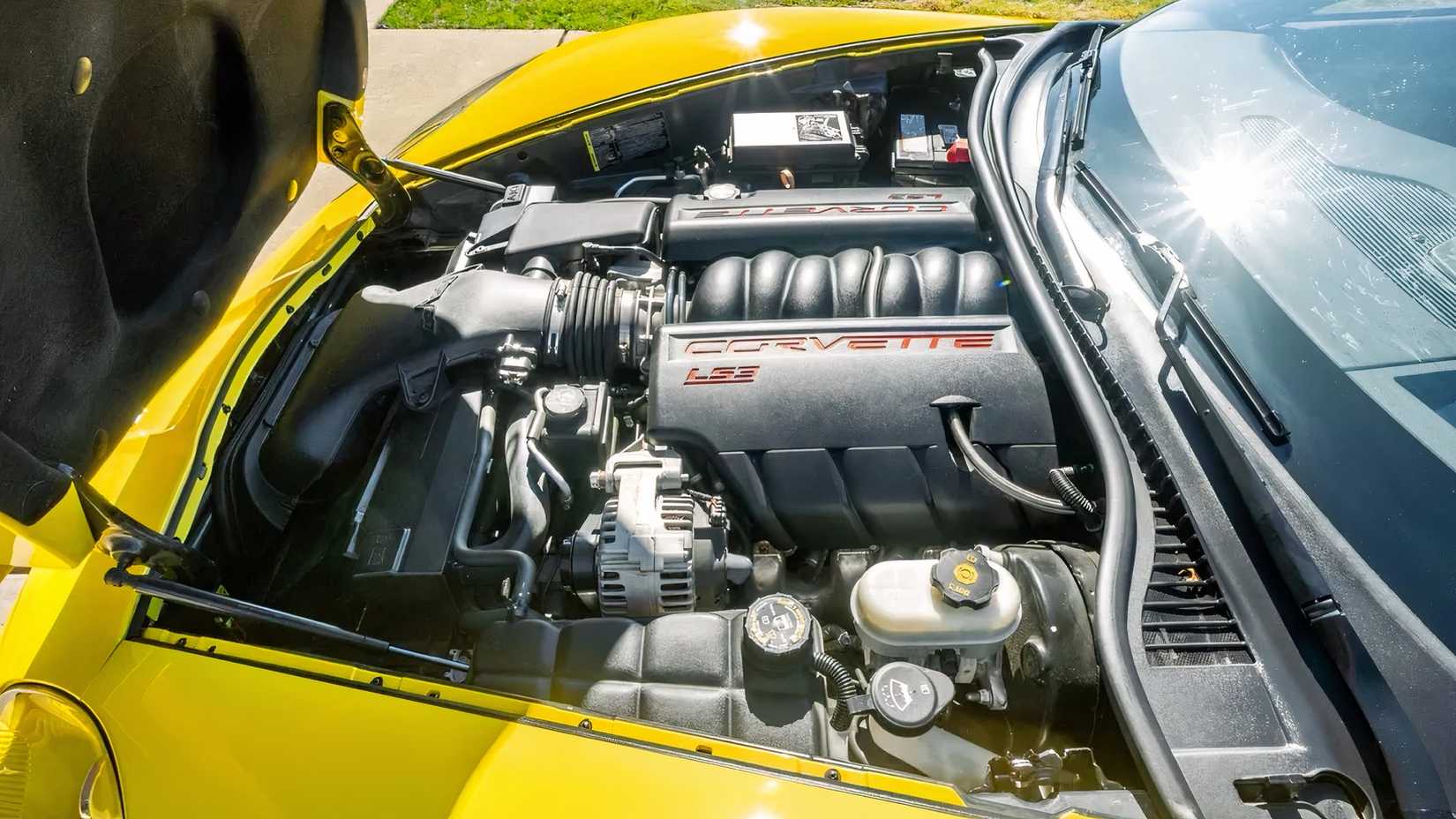 2011 Chevrolet Corvette Convertible Grand Sport 4LT engine bay