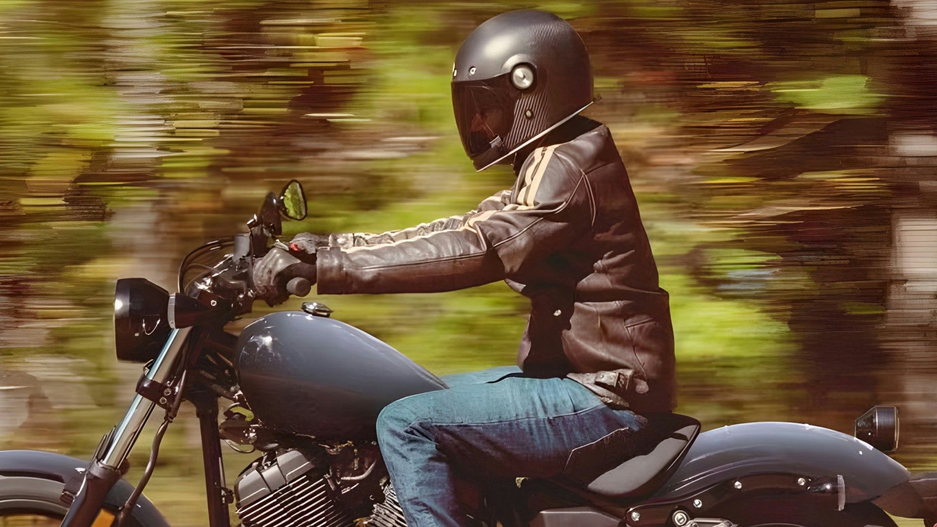 Yamaha Bolt R-Spec acelerando a visualização do perfil do lado rígido