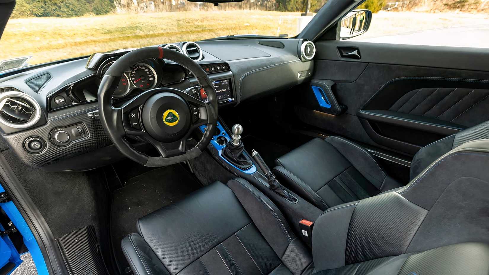 Lotus Evora GT interior shot