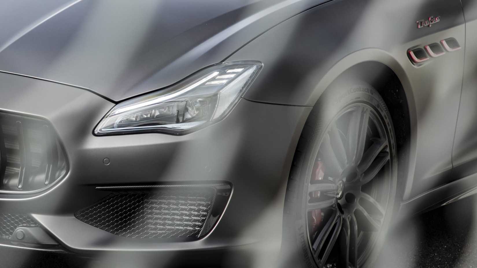 Farol Maserati Quattroporte Trofeo