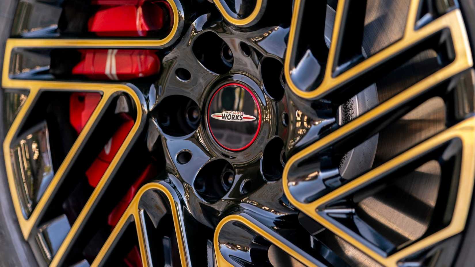 2022 Mini JCW Clubman