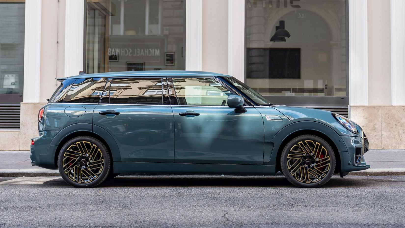 2022 Mini JCW Clubman