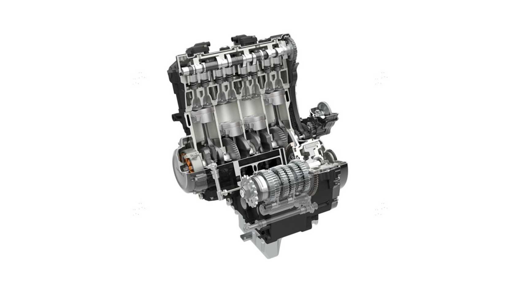 Suzuki GSX-S1000GX+ Engine