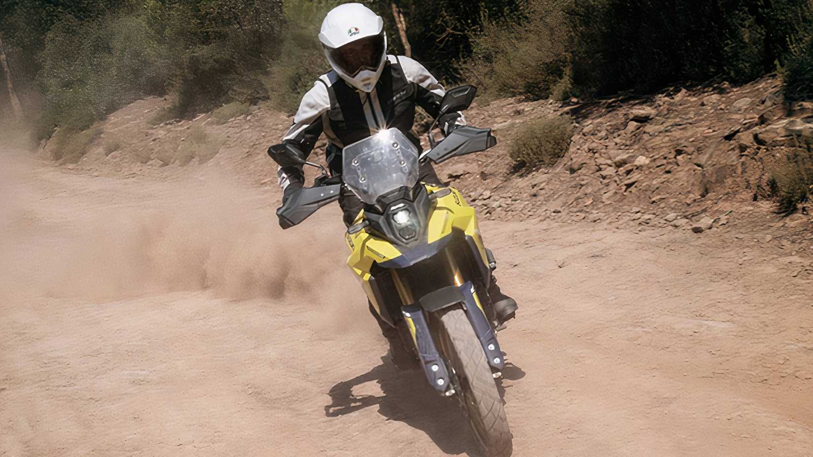 Suzuki V-Strom 800DE slide