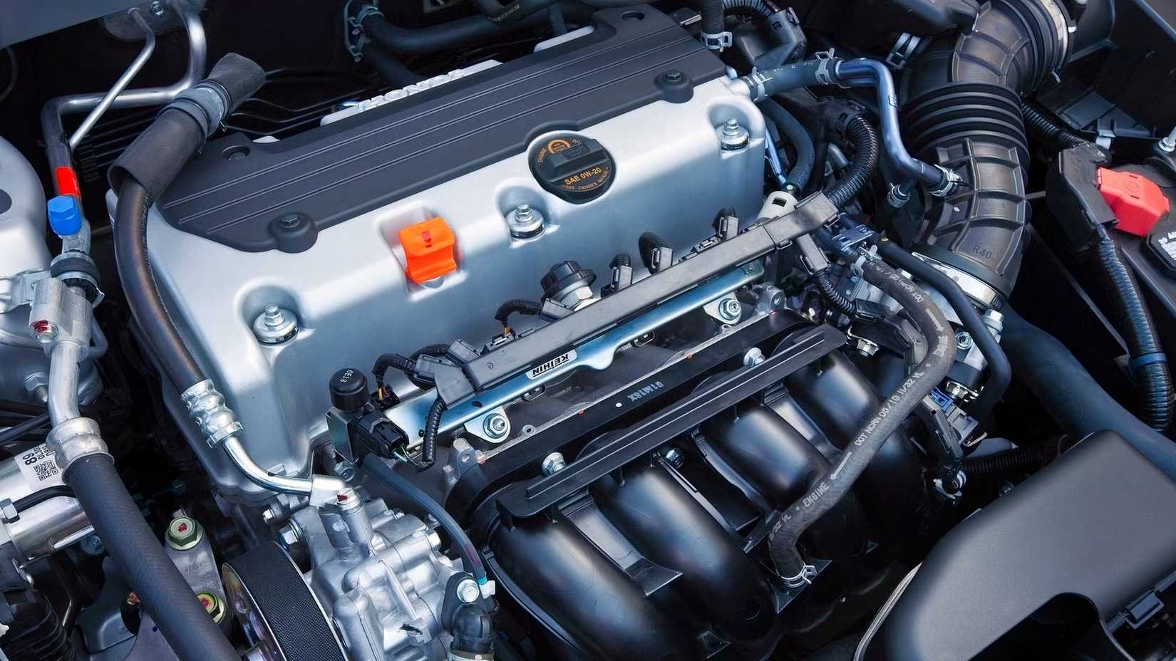 Foto do motor do Honda Accord 2012