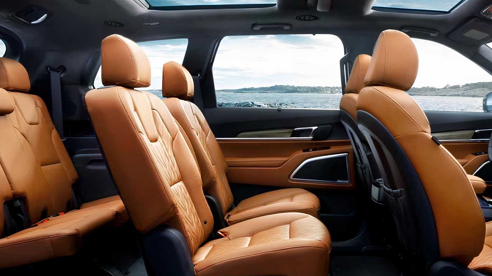 Foto da cabine do Kia Telluride 2025 de todas as três fileiras