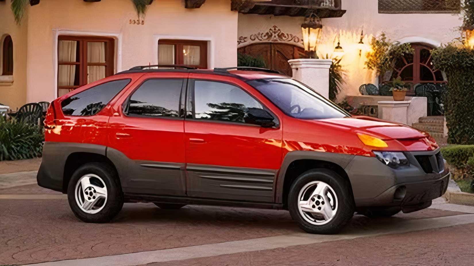 Foto lateral do Pontiac Aztec 2005