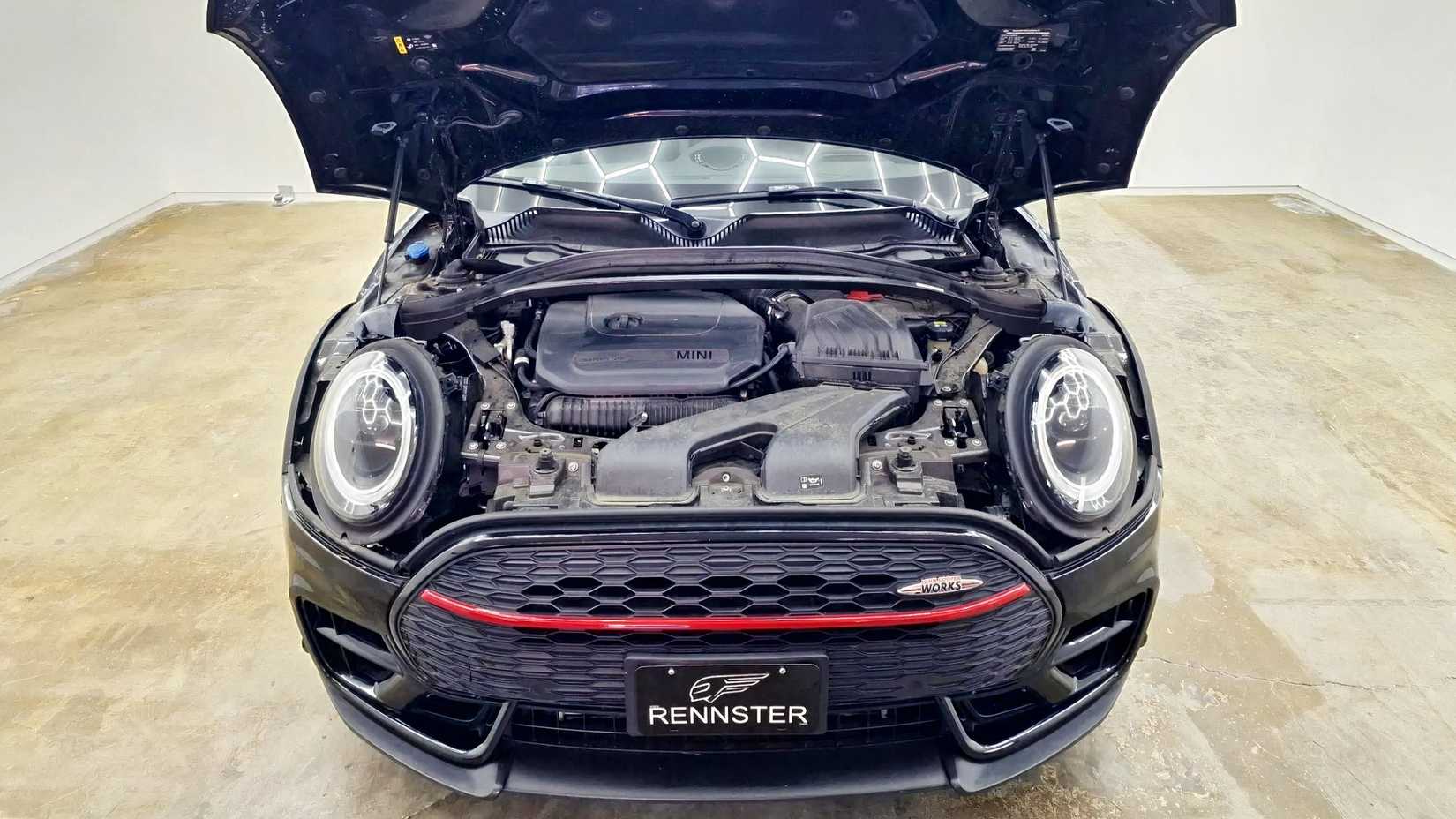 2022 Mini Clubman John Cooper funciona
