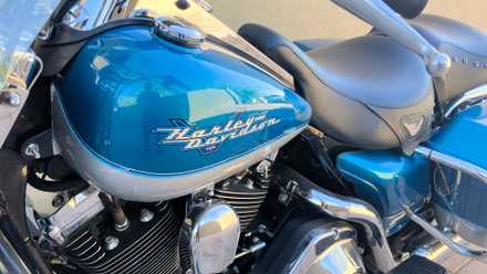 Detalhe do quarto dianteiro da Harley-Davidson Road King 1994