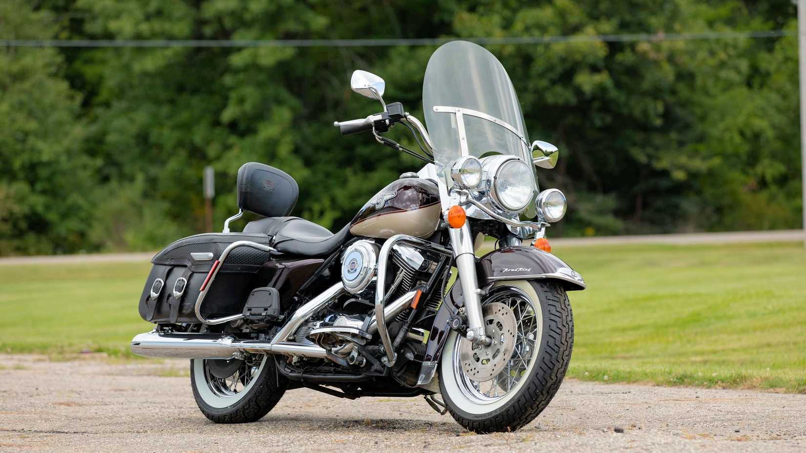 1998 Harley-Davidson Road King 95th Anniversary parked roadside