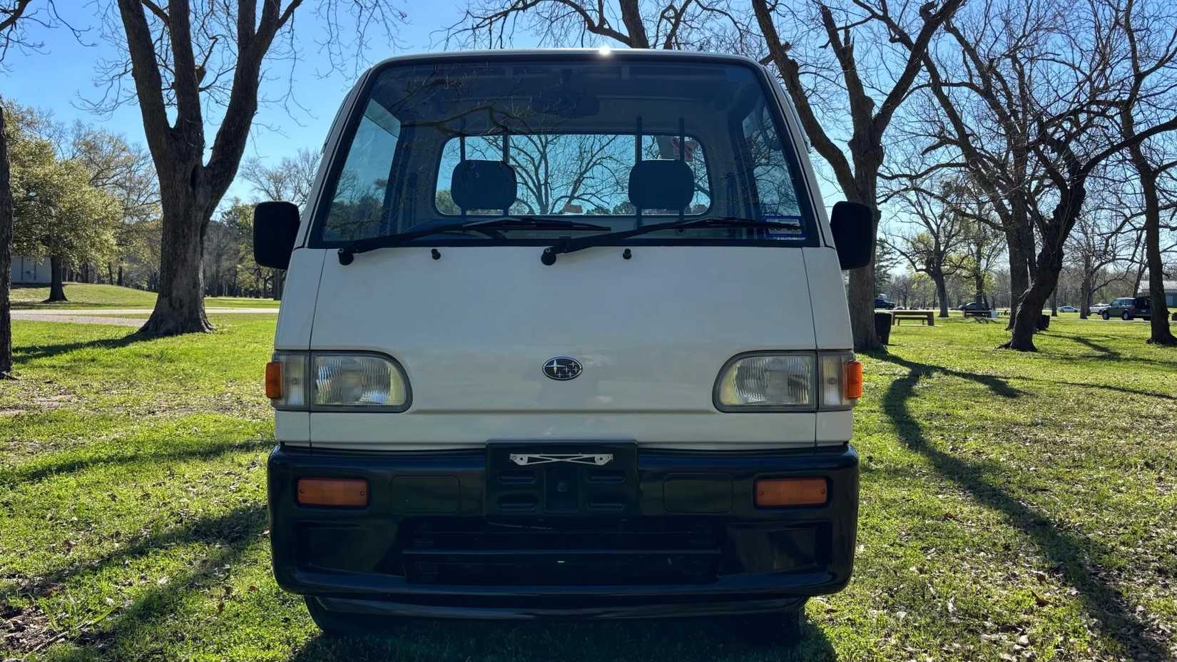 White 1998 Subaru Sambar 4WD Pickup 5-Speed (2)