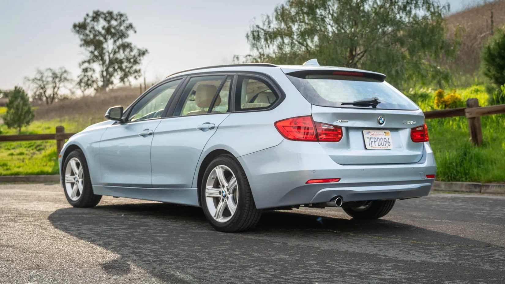 Vagão BMW 328d xDrive azul 2014 (5)