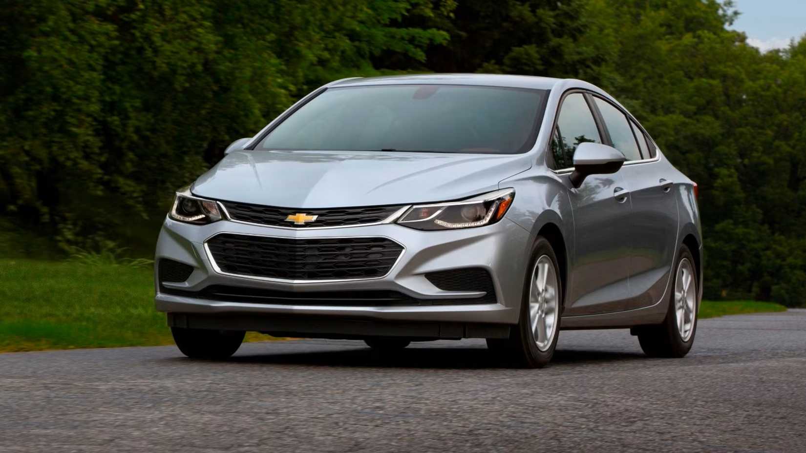 Silver 2016 Chevrolet Cruze (6)