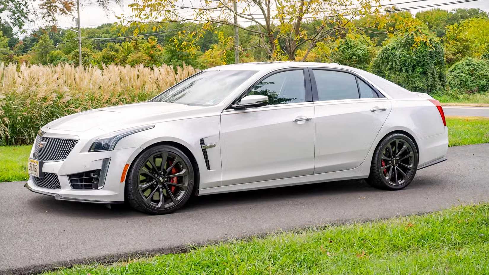 Side shot of a 2018 Cadillac CTS-V parked on narrow road