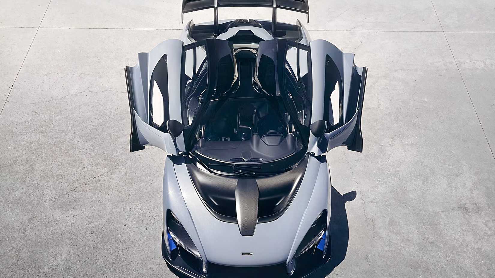 Portas abertas do McLaren Senna 2020