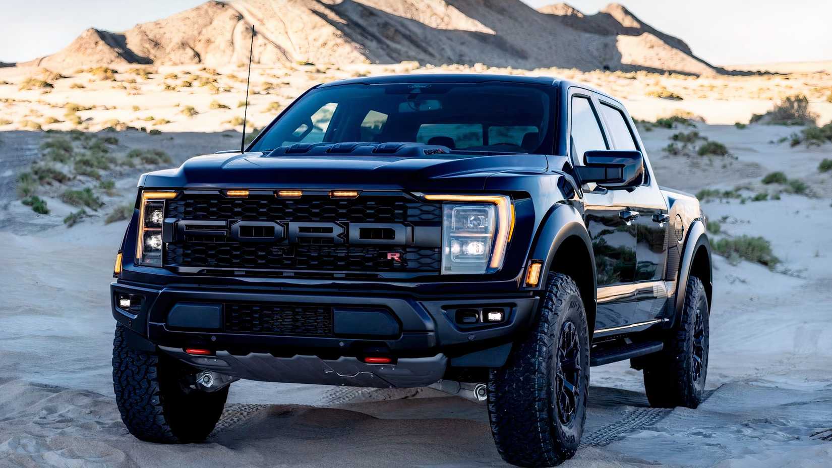 2023 Ford F-150 Raptor R Front 3/4