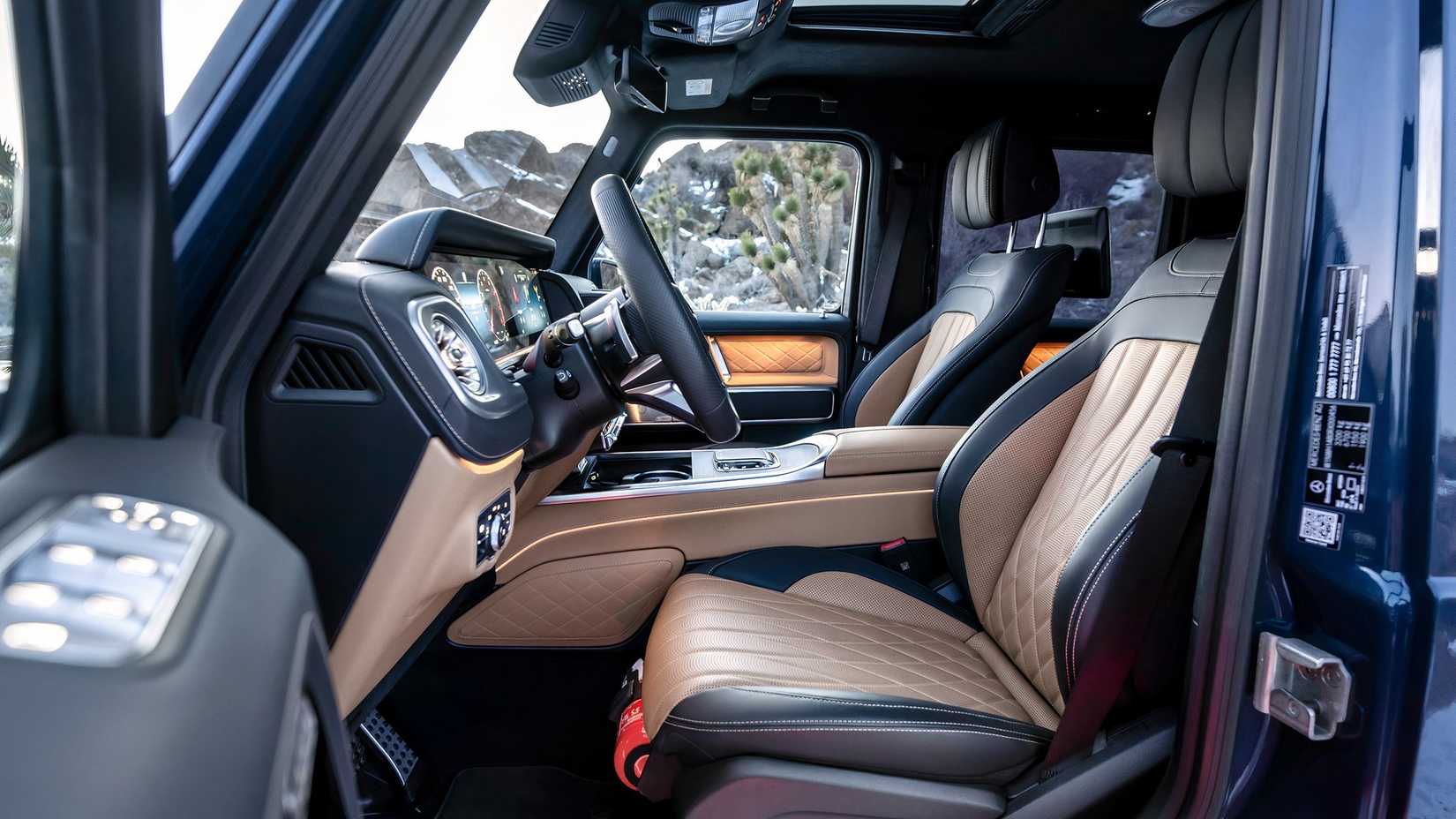 A look at the front section of the cabin inside the 2025 Mercedes-Benz G 500 SUV