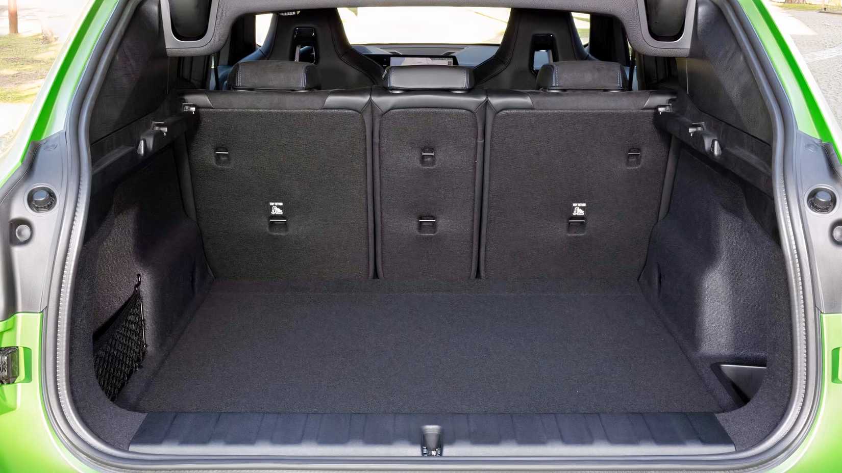 Porão de carga BMW X2 2026
