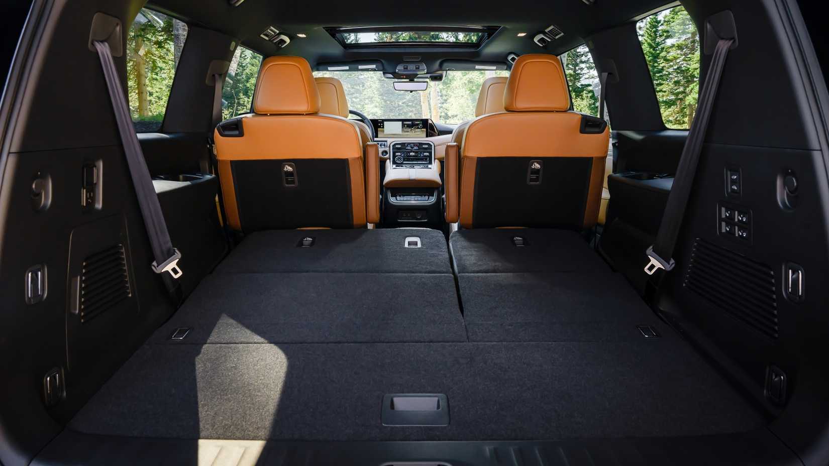 Porta-malas Nissan Armada 2026