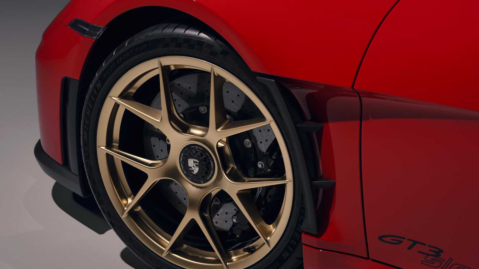 A detailed shot of the magnesium wheels of the 2026 Porsche 911 GT3 S/C
