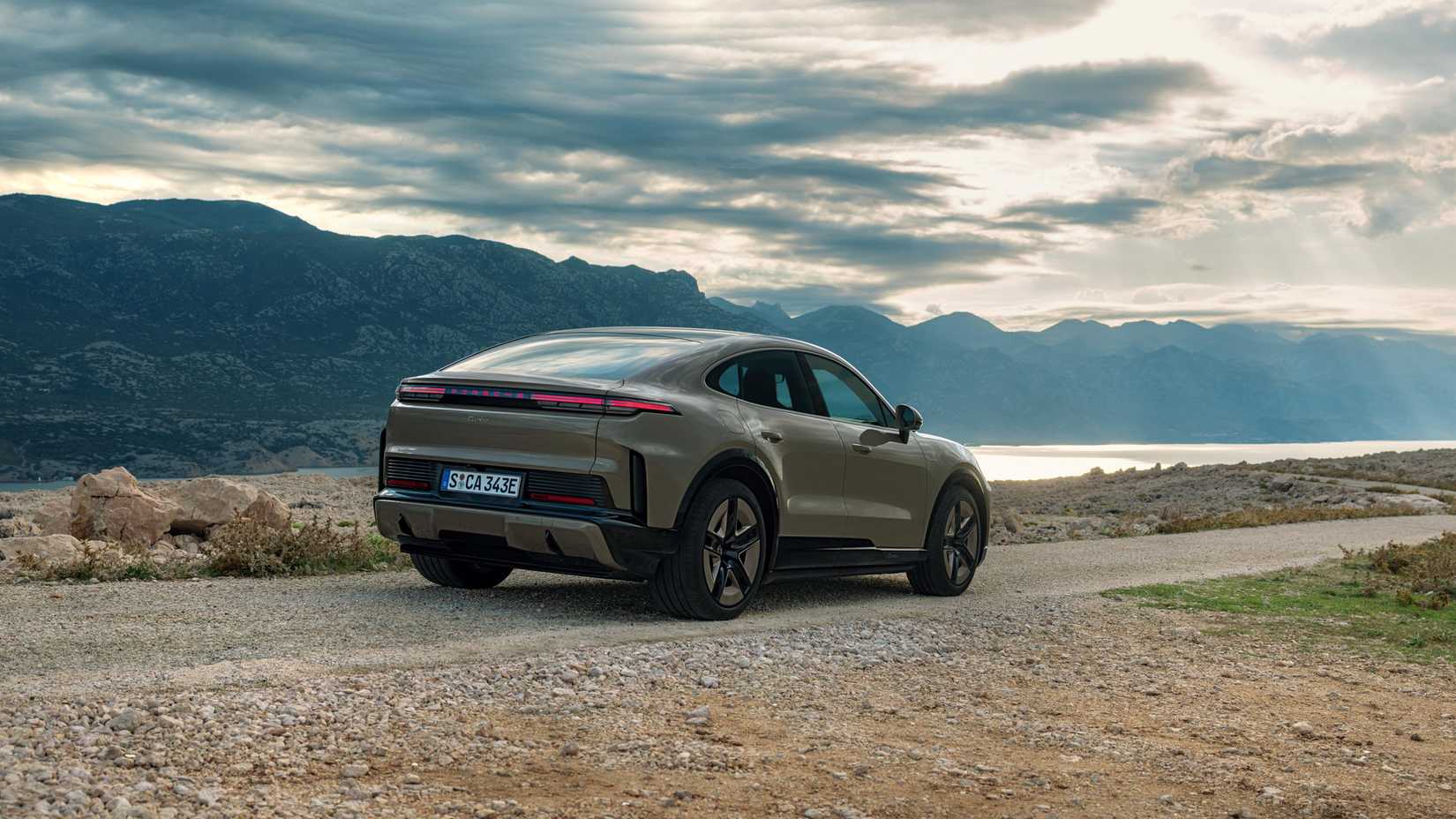 2026 Porsche Cayenne Coupé Elétrico-22