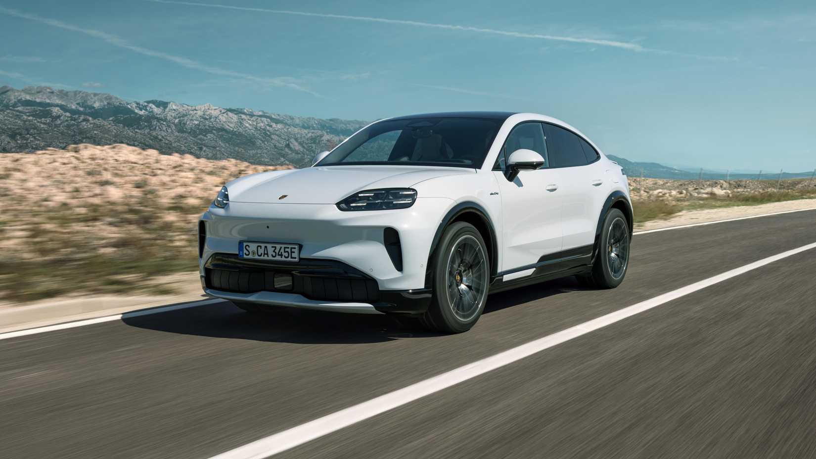 2026 Porsche Cayenne Coupe Electric-28