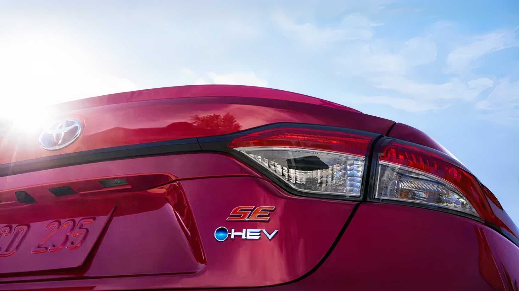 Emblema HEV Híbrido Toyota Corolla 2026