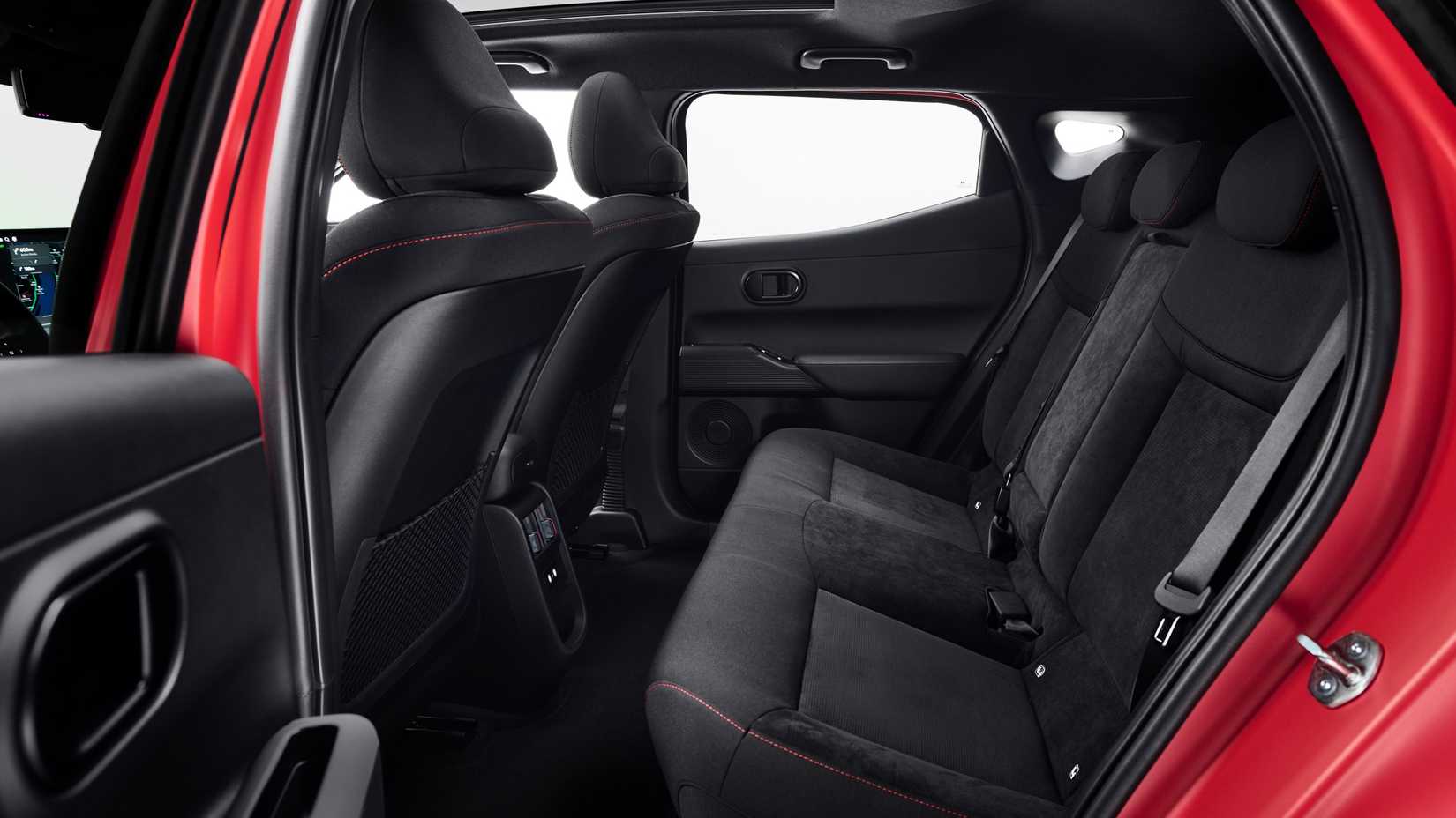 2027 hyundai ioniq 3-13