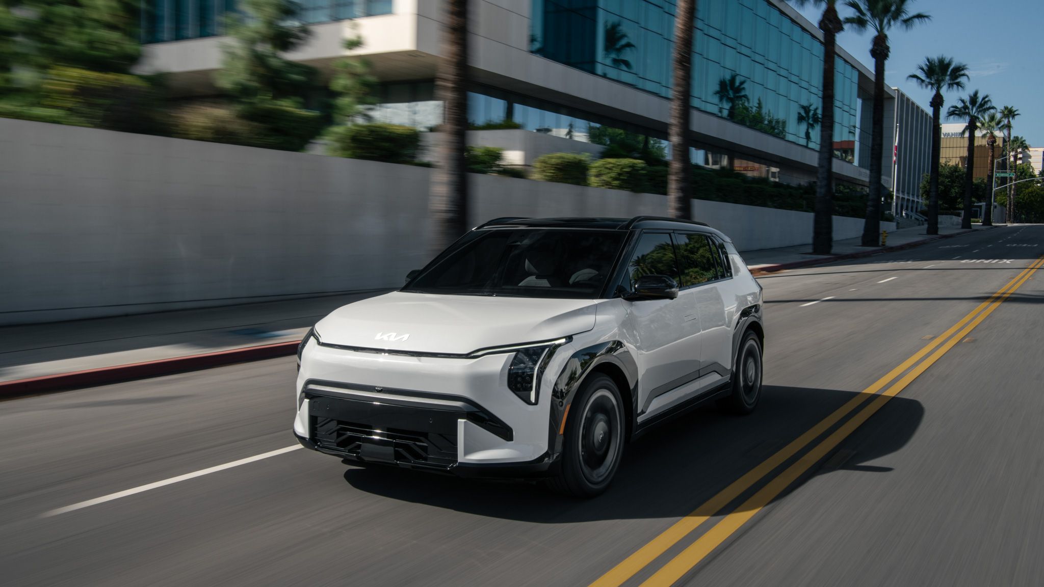 2027 기아 EV3 내외관 사진 갤러리