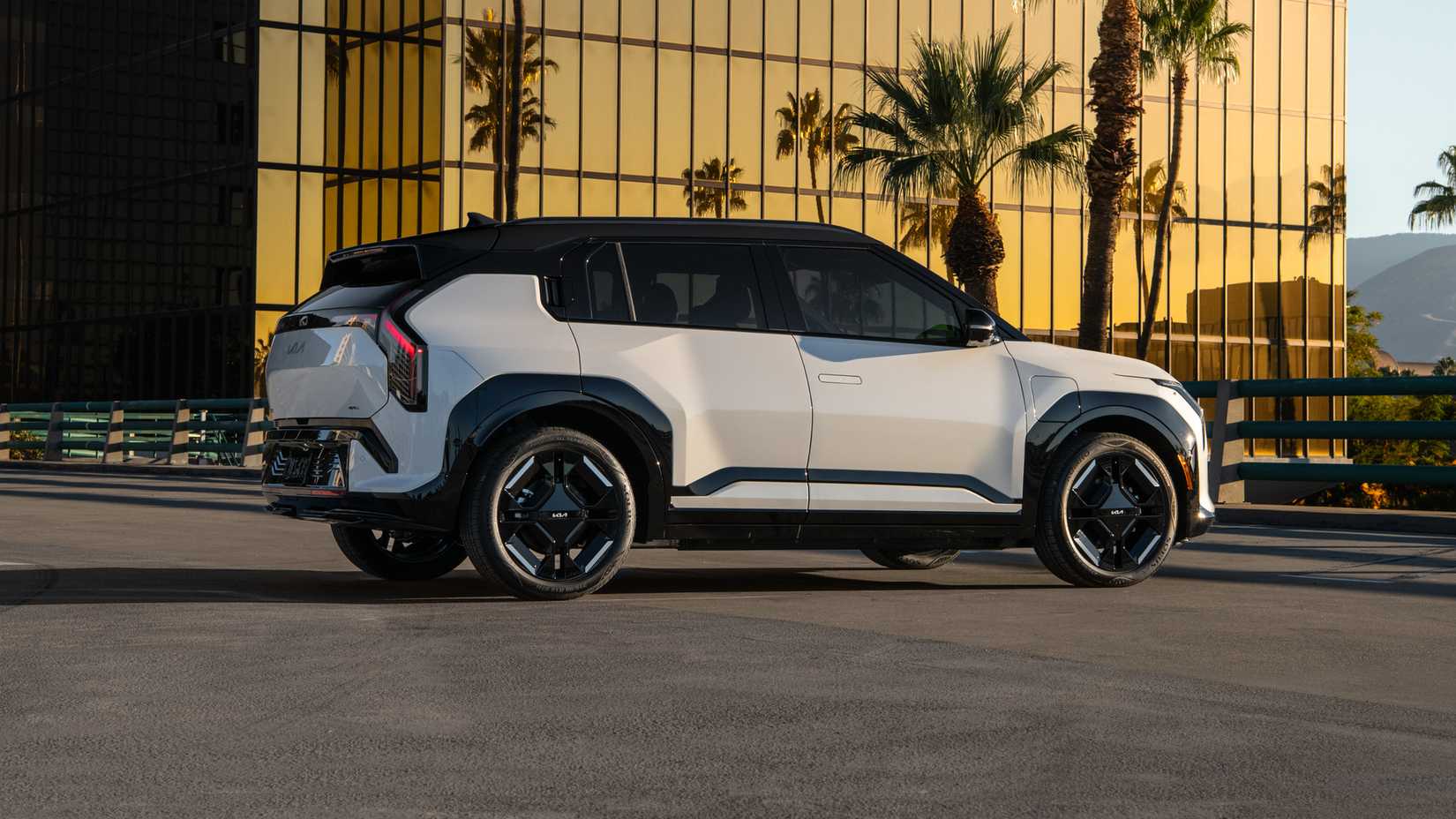 A static shot of the 2027 Kia EV3 from the side