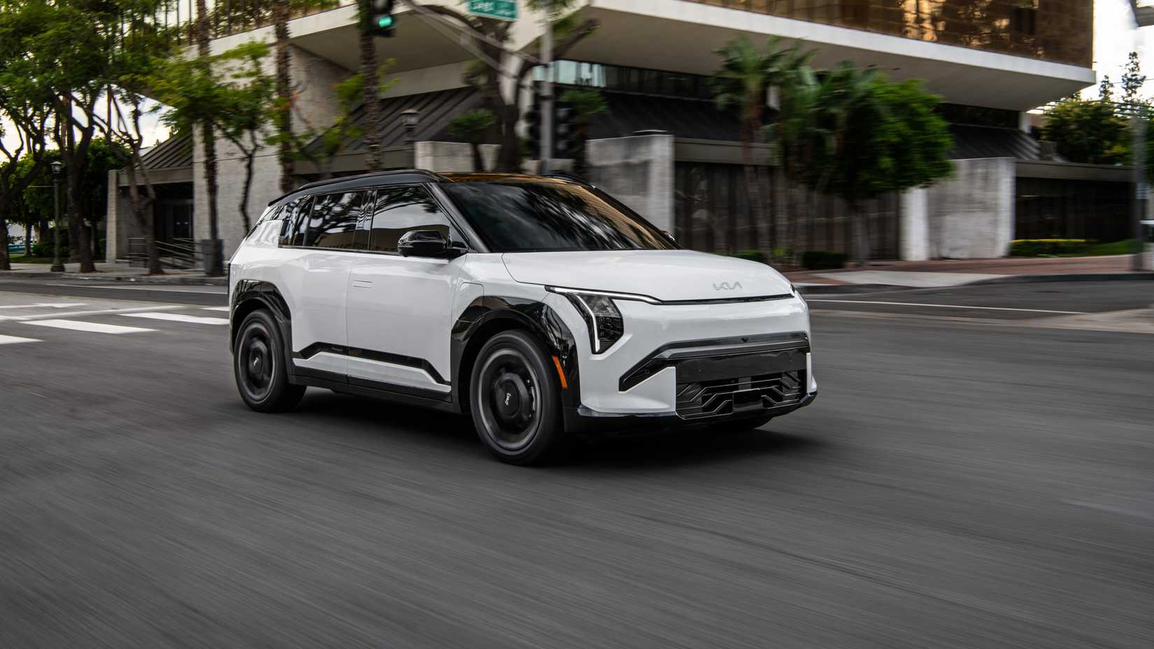 An action shot of the 2027 Kia EV3 in the city