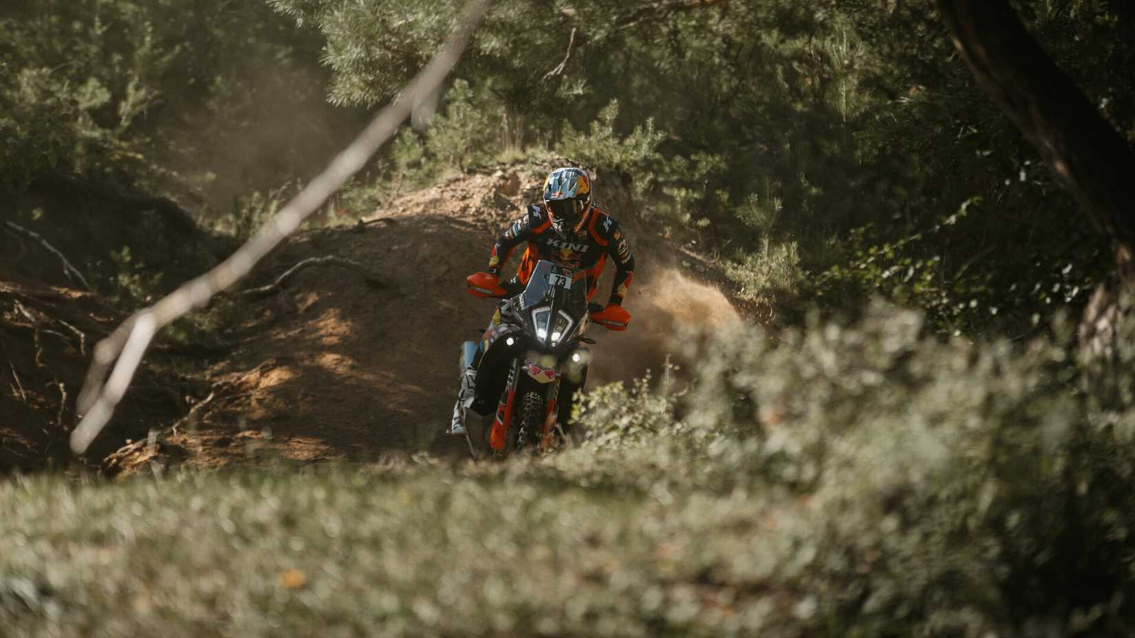 Edgar Canet off-road no 2027 KTM 890 Adventure R Rally