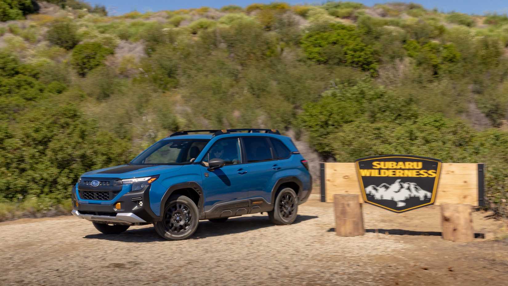 2027 Subaru Forester Wilderness Híbrido-2