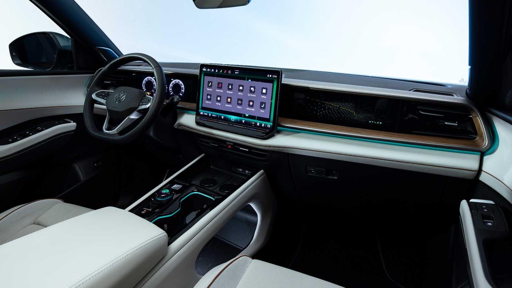 Uma imagem interna do painel do Volkswagen Atlas 2027