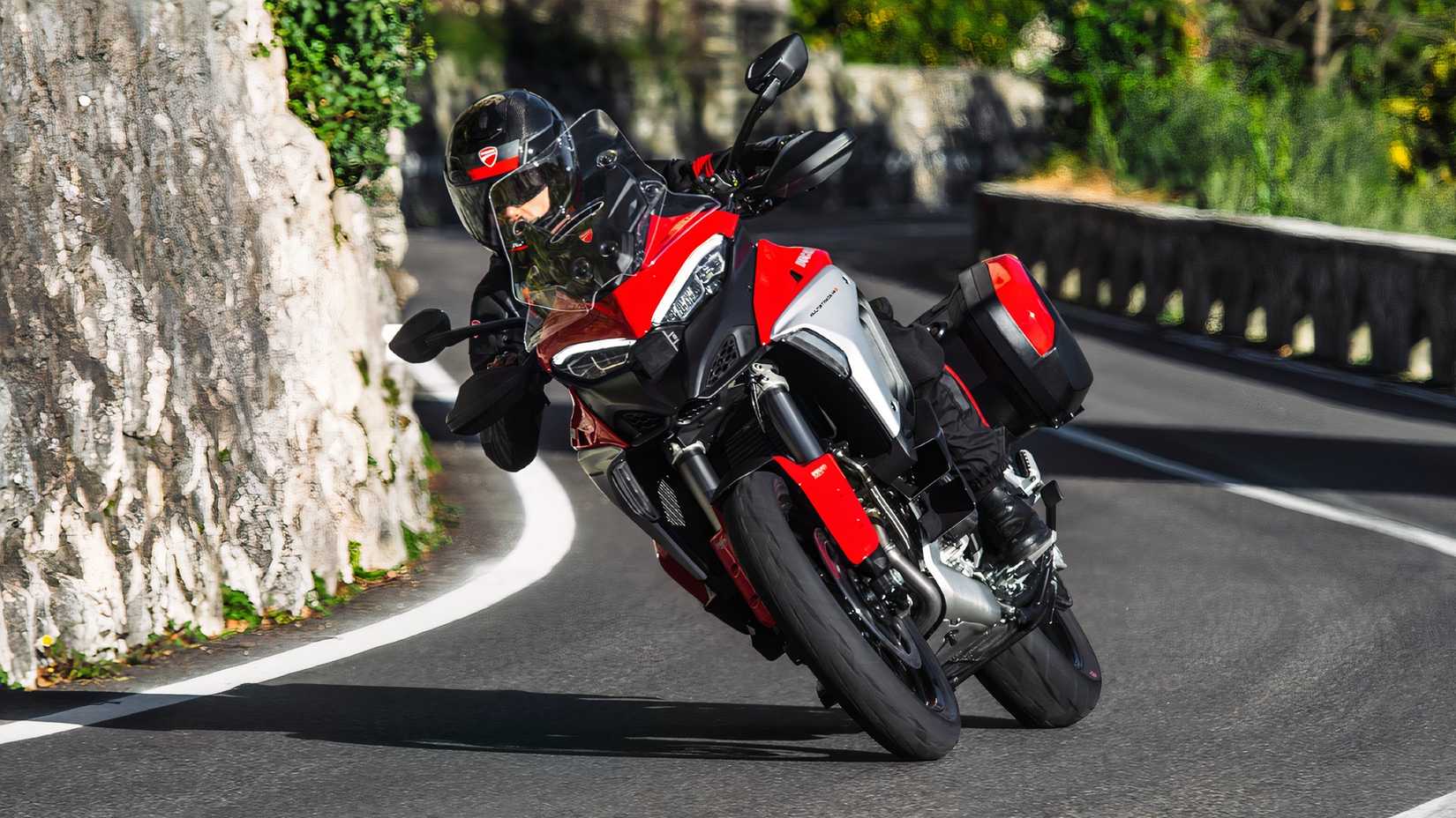 An action shot of the Ducati Multistrada V4 Rally cornering