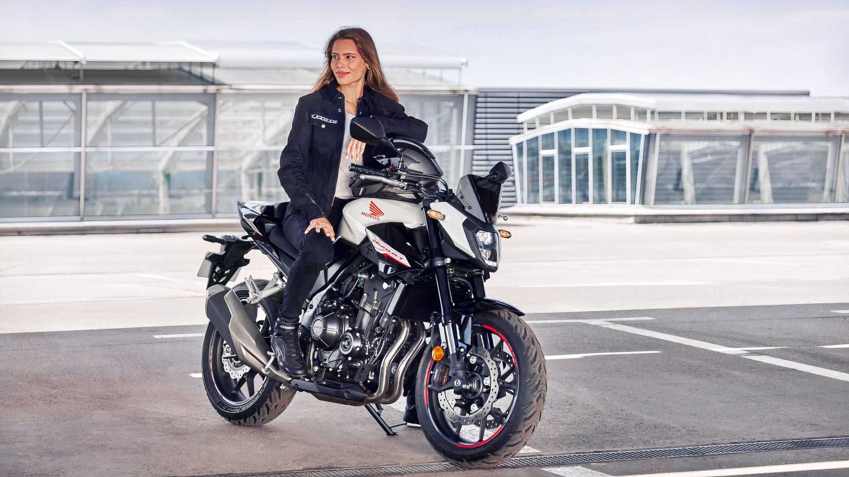 Honda CB500 Hornet - Estático