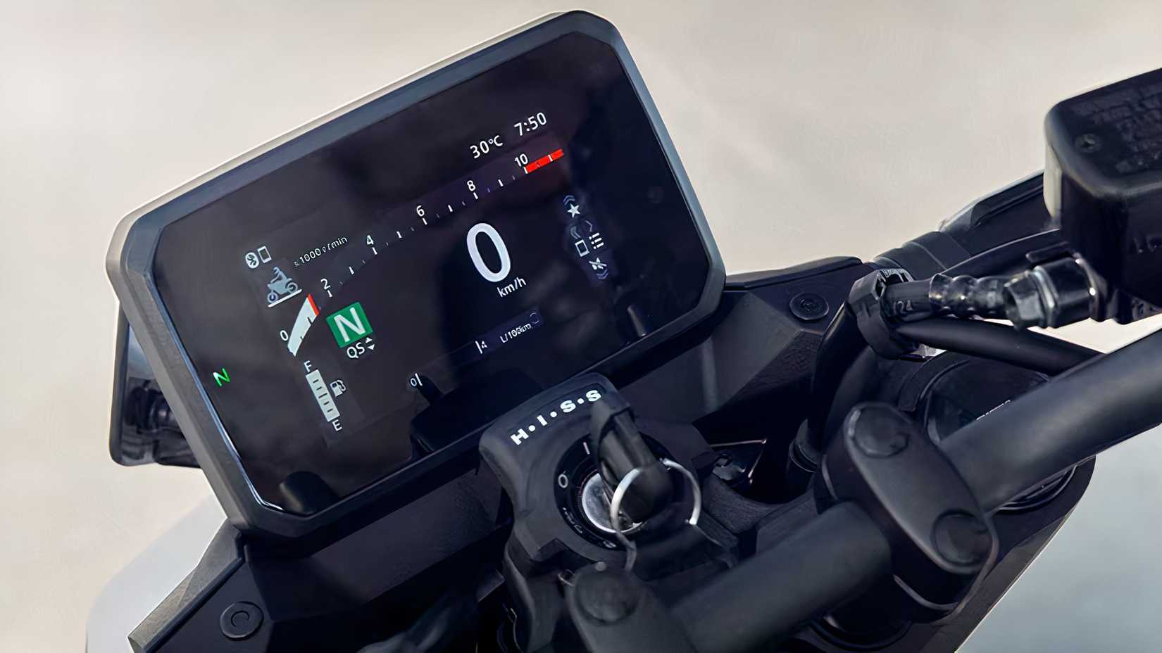 Closeup shot of the Honda CB750 Hornet's dash