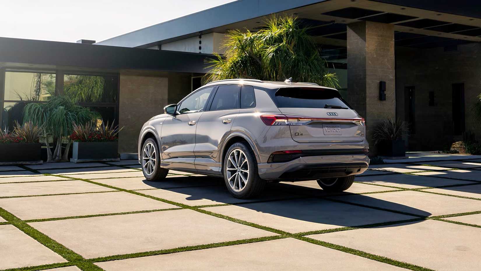 2026 Audi Q5 e-tron rear 3/4