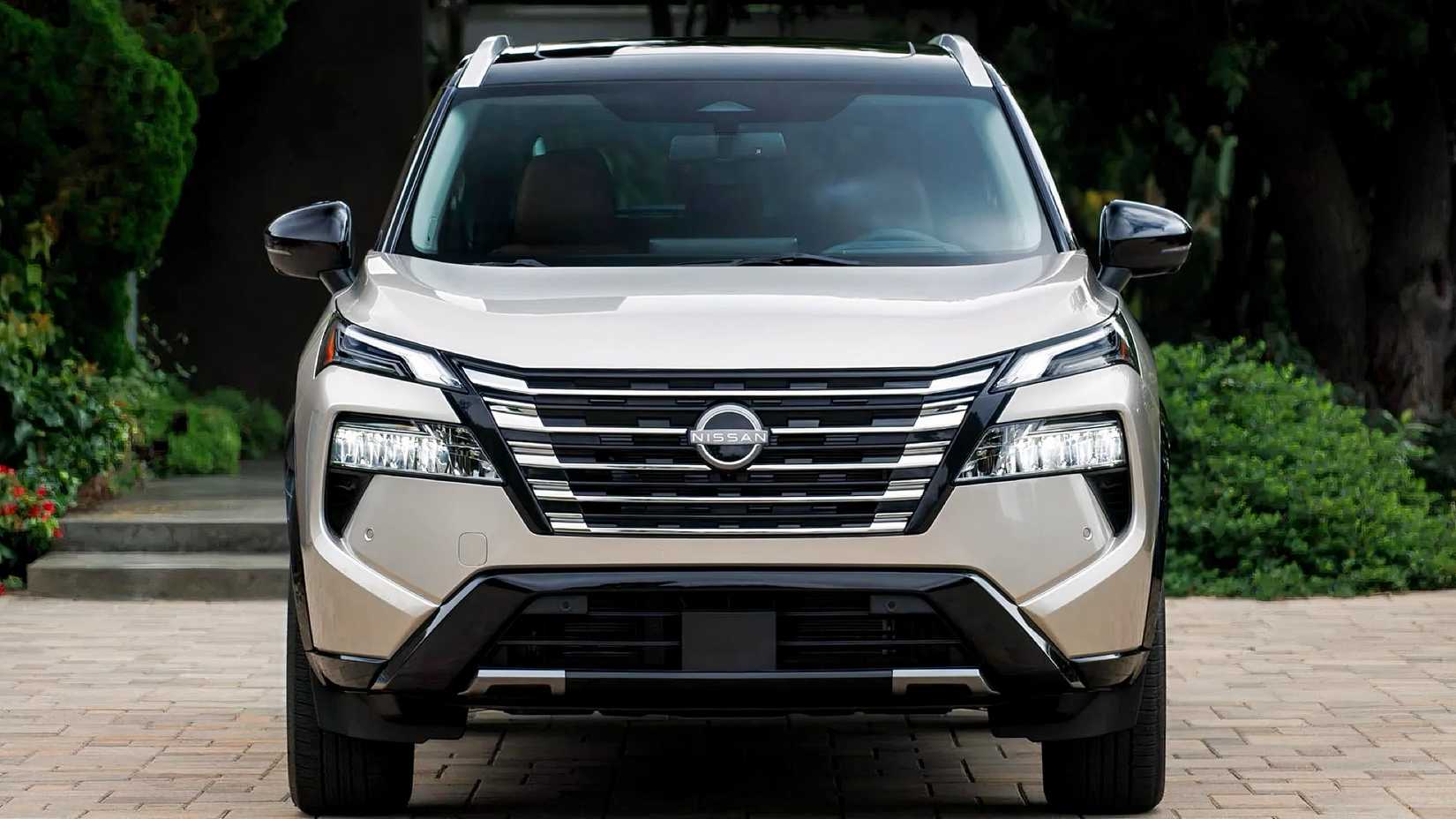 2026 Nissan Rogue front shot parked in a lot