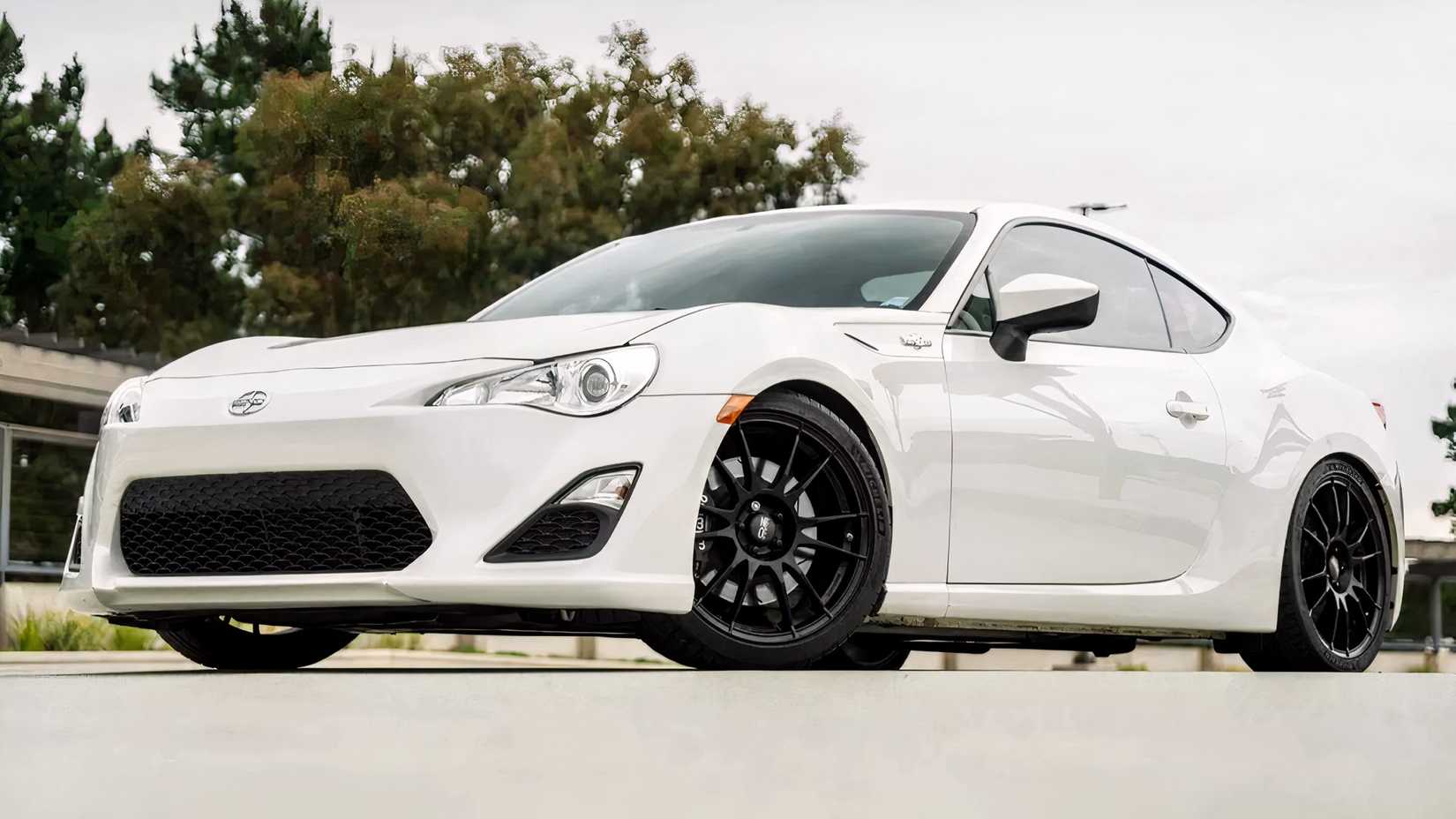 Front 3/4 shot of 2013 Scion FR-S parked