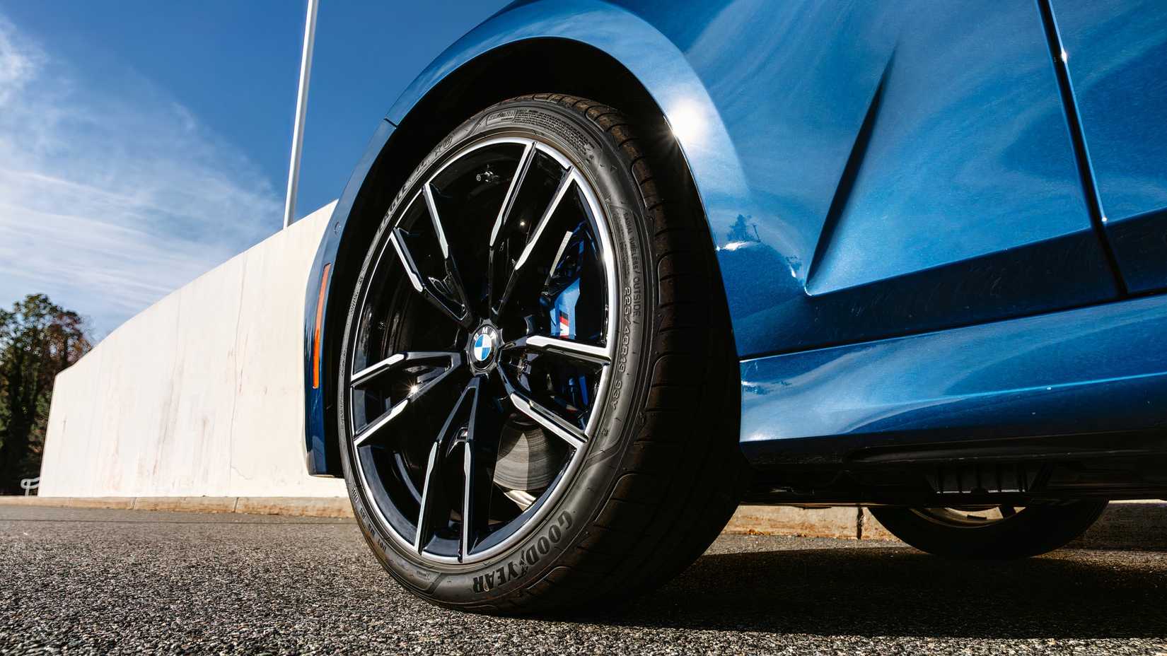 2026 BMW M340i front wheel