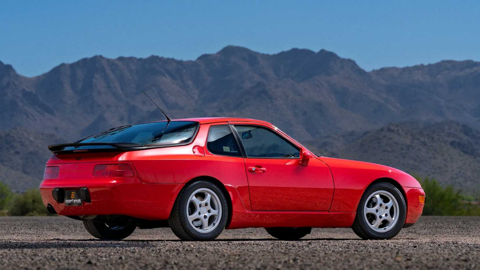 Porsche 968 rear-quarter