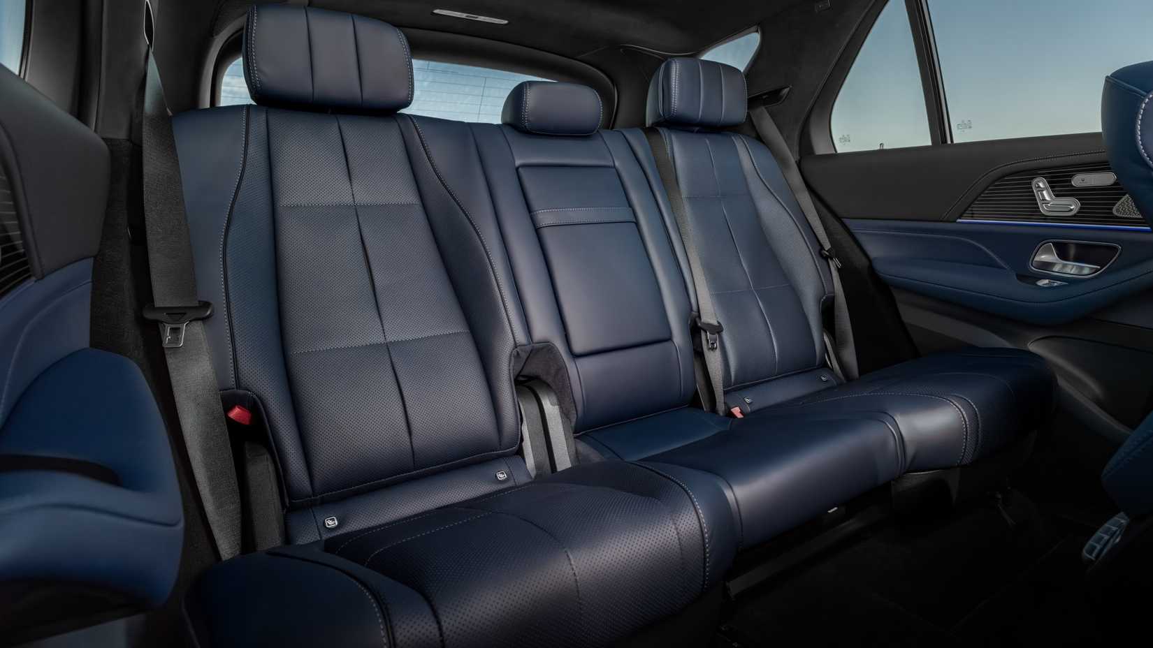 2027 Mercedes-Benz GLE Class passenger seats close-up shot