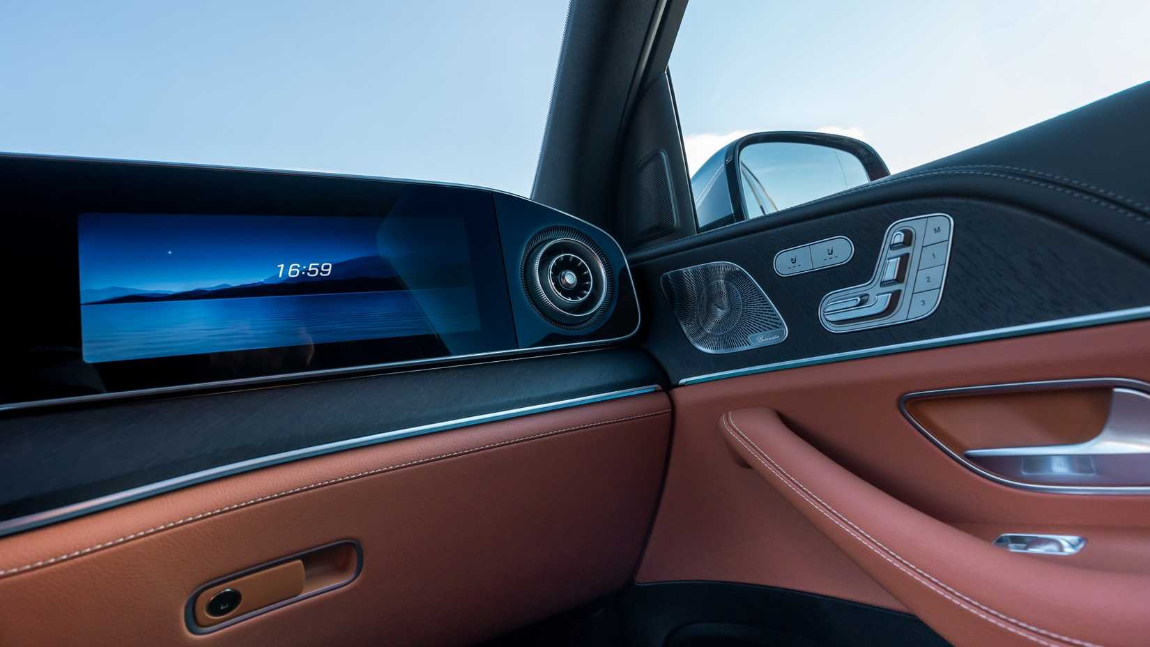 2027 Mercedes-Benz GLE Class interior close-up shot of front passenger display