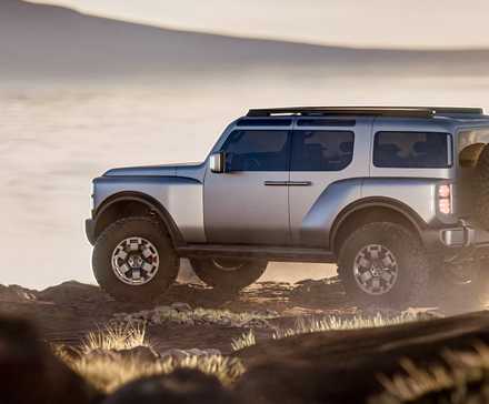 Side shot of the Hyundai Boulder Concept parked off-road